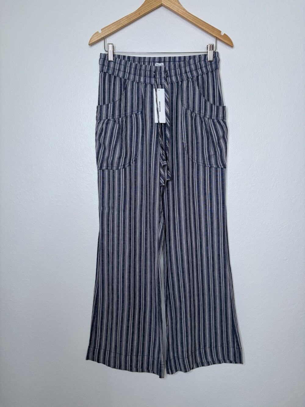 NWT Urban Outfitters Kimchi Blue Simone Linen Blend Striped Pant Size Medium